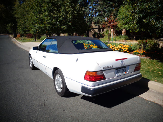 1993 Mercedes-Benz 300-Series 300CE Cabriolet - photo 3