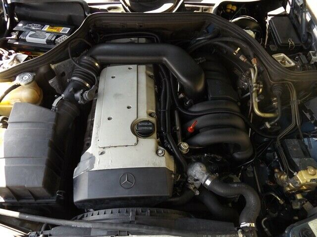 1993 Mercedes-Benz 300-Series 300E - photo 7