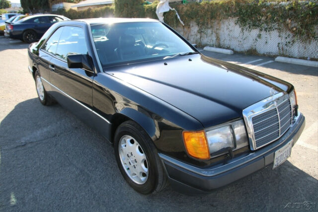 1993 Mercedes-Benz 300-Series 300CE 3.2 - photo 9