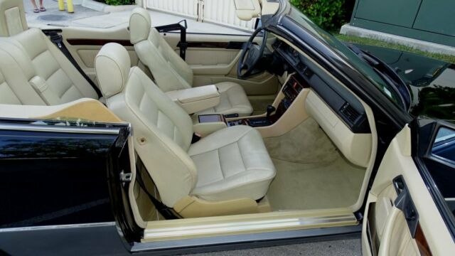 1993 Mercedes-Benz 300-Series CABRIOLET - photo 13