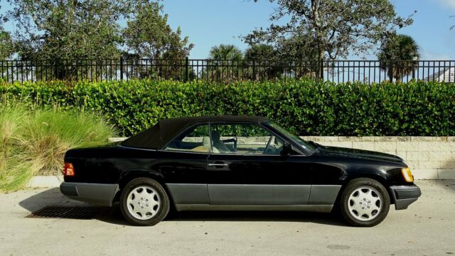 1993 Mercedes-Benz 300-Series CABRIOLET - photo 3