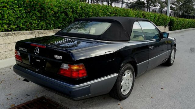 1993 Mercedes-Benz 300-Series CABRIOLET - photo 6