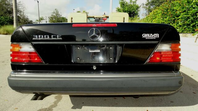 1993 Mercedes-Benz 300-Series CABRIOLET - photo 8