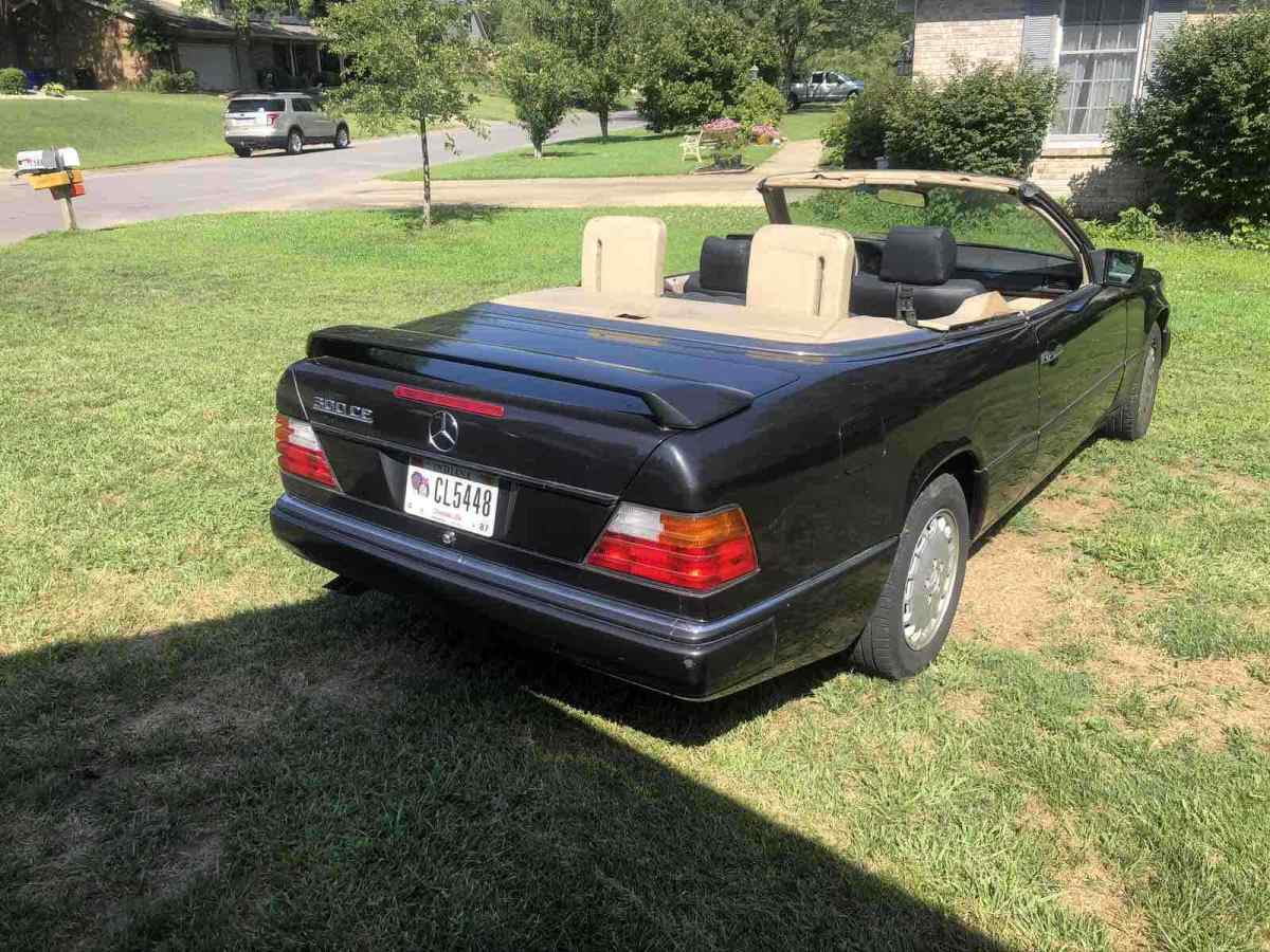 1993 Mercedes-Benz 300CE CECV - photo 2