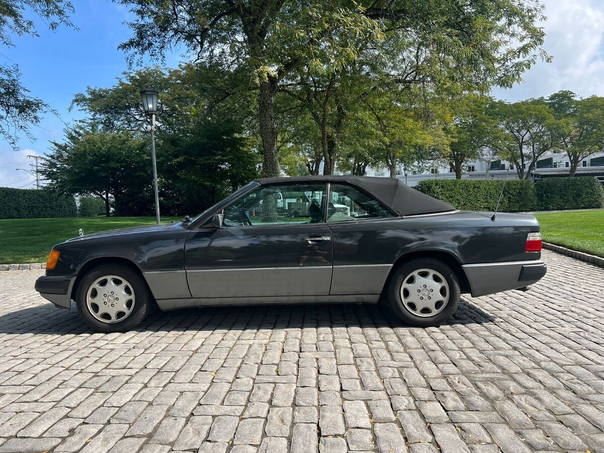 1993 Mercedes-Benz 300-Series - photo 2