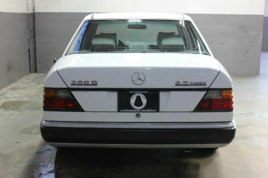 1993 Mercedes-Benz 300-Series - photo 5
