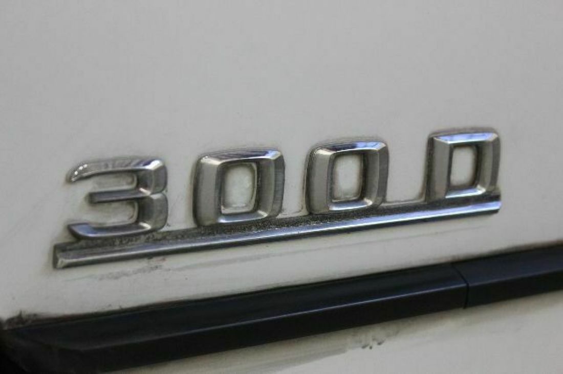 1993 Mercedes-Benz 300-Series - photo 6