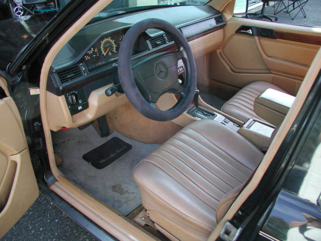 1993 Mercedes-Benz 300-Series 300E 2.8 - photo 6