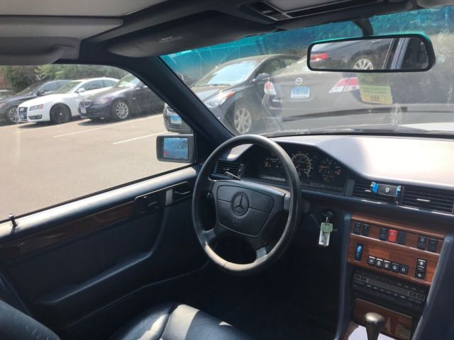 1993 Mercedes-Benz 300-Series - photo 6