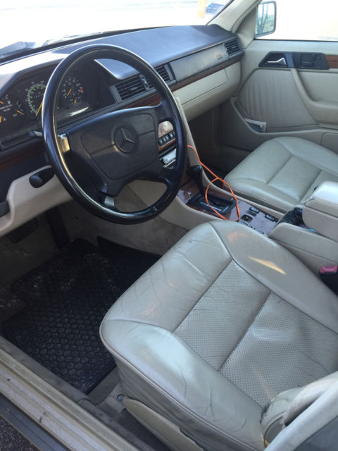 1993 Mercedes-Benz 300-Series - photo 8