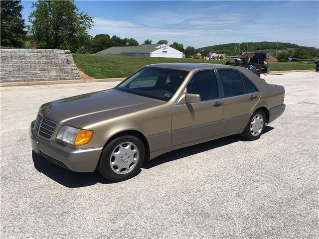 1993 Mercedes-Benz 300 Series 300SD - photo 2