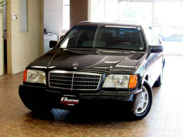 1993 Mercedes-Benz 400-Class 400 SEL 4dr Sedan 232171 Miles Charcoal Sedan 4.2L 1993 Mercedes-Benz 400-Series 400 SEL 4dr Sedan