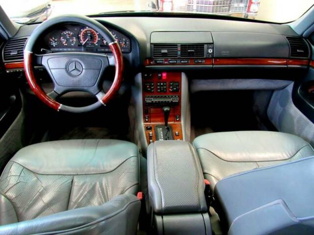 1993 Mercedes-Benz 400-Series 400 SEL 4dr Sedan - photo 11