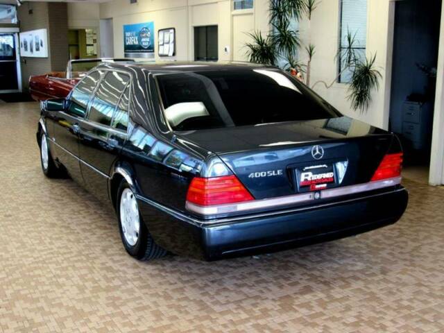 1993 Mercedes-Benz 400-Series 400 SEL 4dr Sedan - photo 4