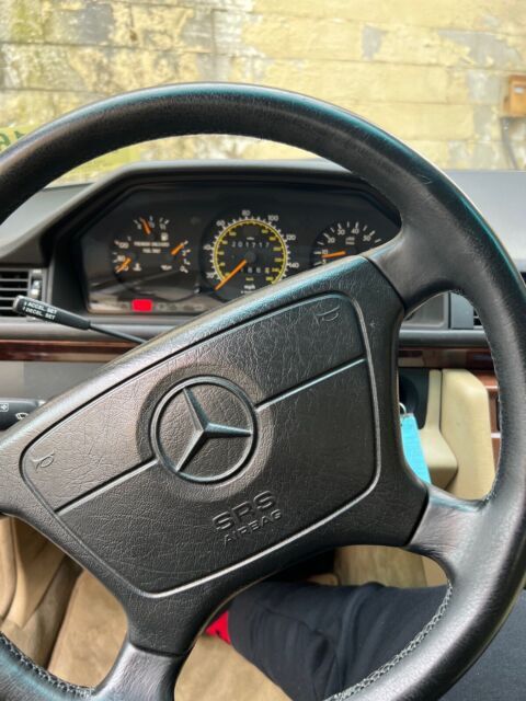 1993 Mercedes-Benz E-Class E - photo 4