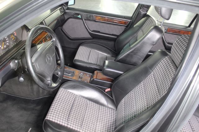 1993 Mercedes-Benz 500-Series - photo 9