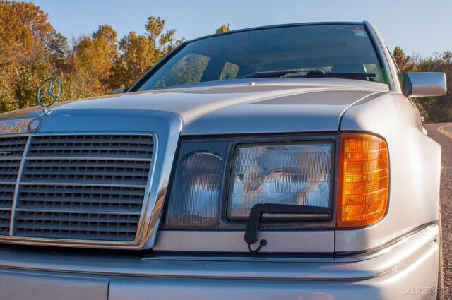 1993 Mercedes-Benz 500-Series 500E 5.0 - photo 12