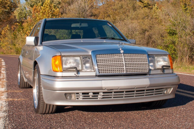 1993 Mercedes-Benz 500-Series 500E 5.0 - photo 4