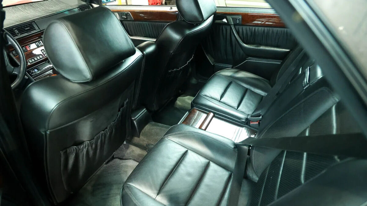 1993 Mercedes-Benz 500-Series 500E 6.0 AMG - photo 11