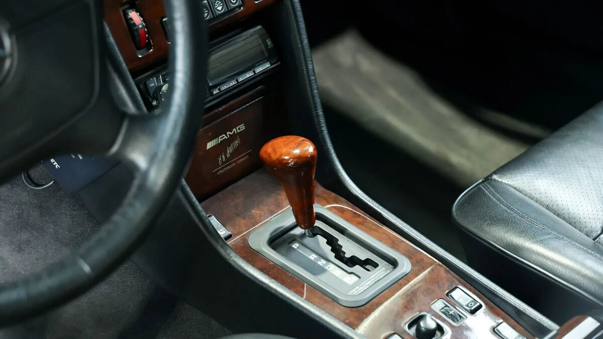 1993 Mercedes-Benz 500-Series 500E 6.0 AMG - photo 12