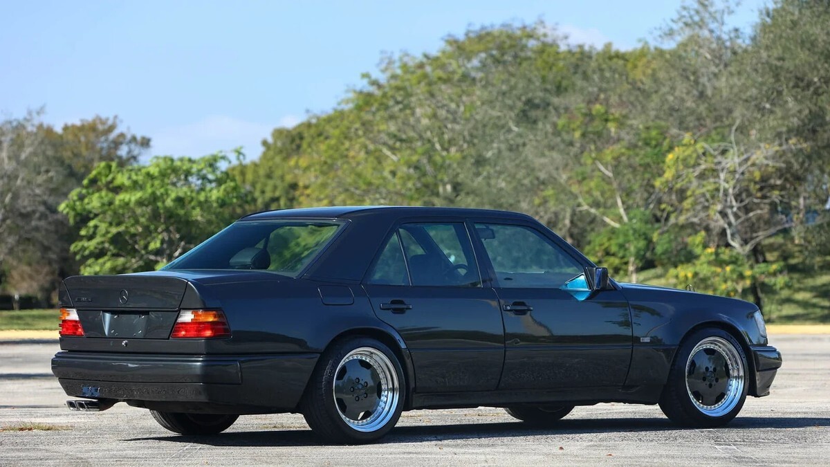 1993 Mercedes-Benz 500-Series 500E 6.0 AMG - photo 7