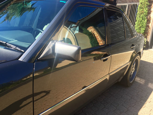 1993 Mercedes-Benz E-Class - photo 3