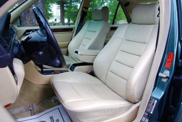 1993 Mercedes-Benz 500 E sedan - photo 11