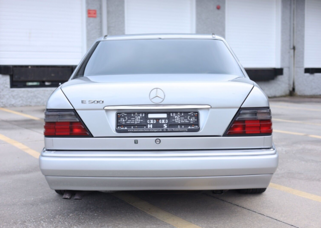1993 Mercedes-Benz E-Class - photo 11