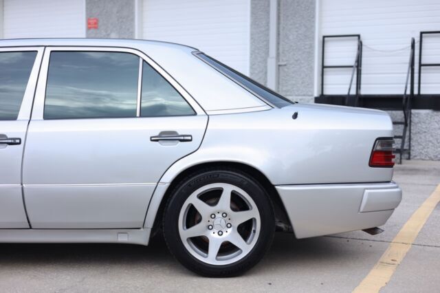 1993 Mercedes-Benz E-Class - photo 4