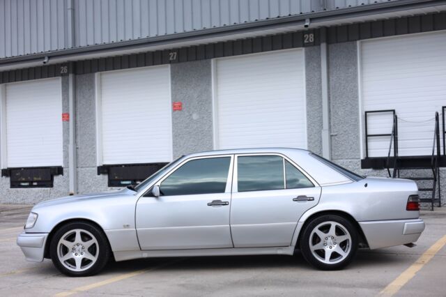 1993 Mercedes-Benz E-Class - photo 5