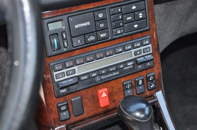 1993 Mercedes-Benz SL-Class - photo 5