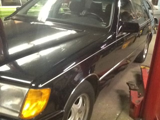 1993 Mercedes-Benz 600-Series Base Sedan 4-Door - photo 4