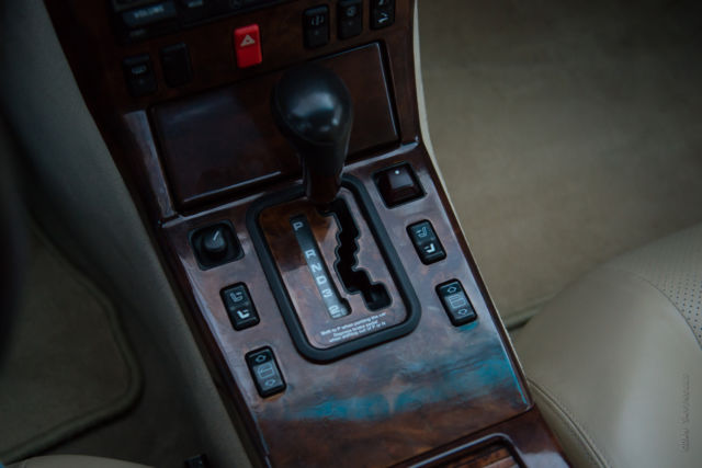 1993 Mercedes-Benz 600-Series Base Convertible 2-Door - photo 11