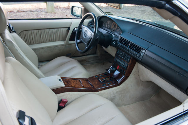 1993 Mercedes-Benz 600-Series Base Convertible 2-Door - photo 8