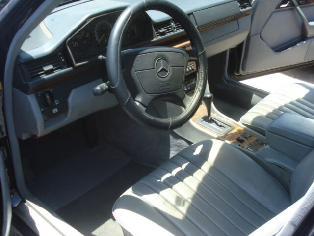 1993 Mercedes-Benz E-Class - photo 9