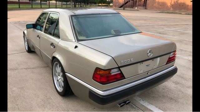 1993 Mercedes-Benz E-Class - photo 4