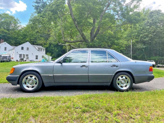 1993 Mercedes-Benz E-Class - photo 7