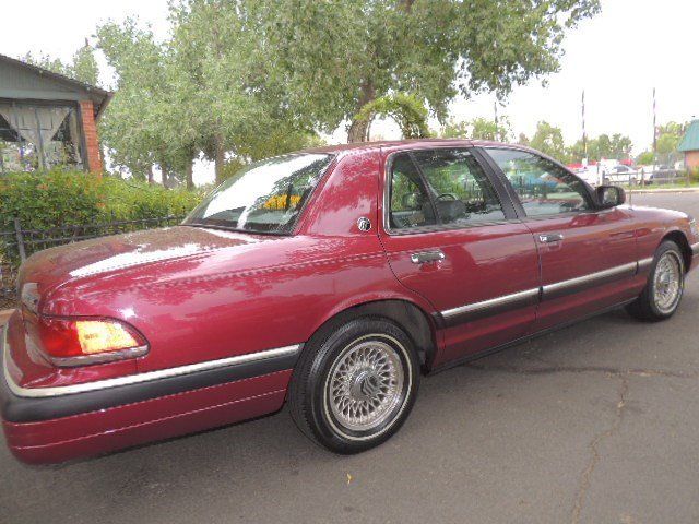 1993 Mercury Grand Marquis LS - photo 4