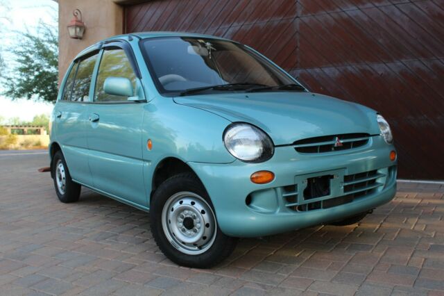 1993 Mitsibishi Minica P9 4 Door Kei Car Japanese Import All original 660CC 1993 Mitsubishi Minica P9