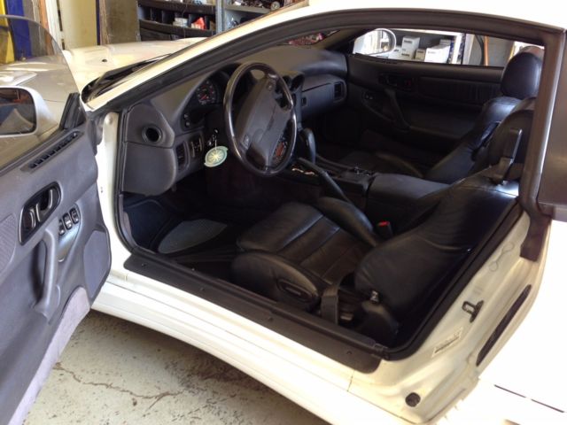 1993 Mitsubishi 3000GT Base 2dr Hatchback - photo 3