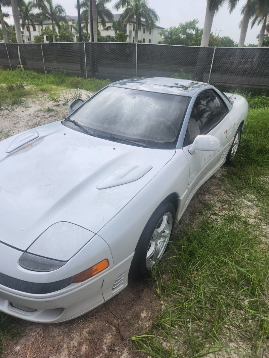 1993 Mitsubishi 3000GT - photo 2