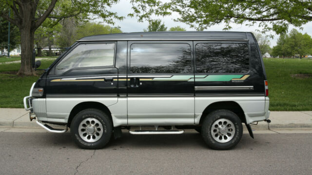 1993 Mitsubishi Delica 1993 Mitsubishi Other