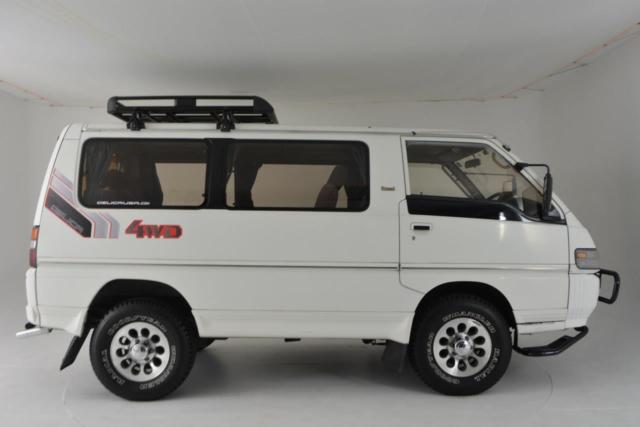 1993 Mitsubishi Delica 4WD 5-Speed Manual !!! - photo 3