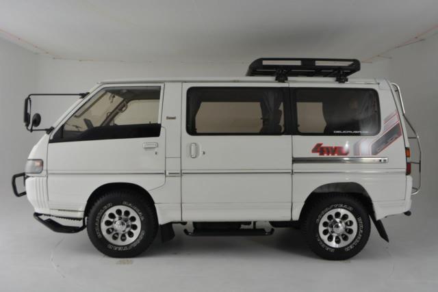 1993 Mitsubishi Delica 4WD 5-Speed Manual !!! - photo 4