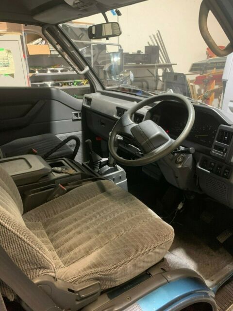 1993 Mitsubishi Delica 4WD Turbo Diesel !!!! - photo 12