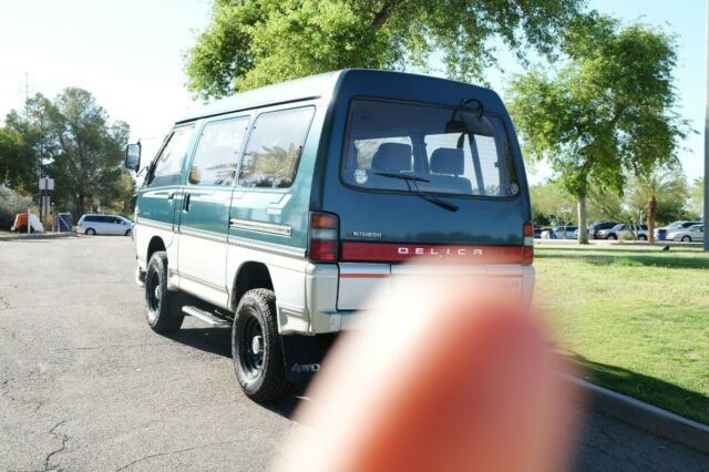 1993 Mitsubishi Delica 4WD Turbo Diesel !!!! - photo 5