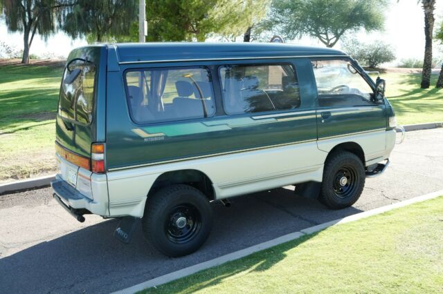 1993 Mitsubishi Delica 4WD Turbo Diesel !!!! - photo 7