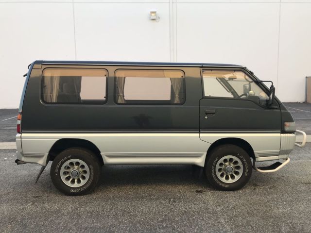 1993 Mitsubishi Delica 4x4 Star Wagon - photo 4