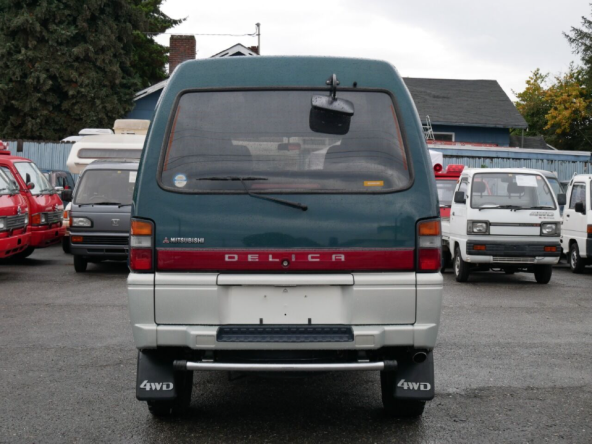1993 Mitsubishi Delica - photo 4