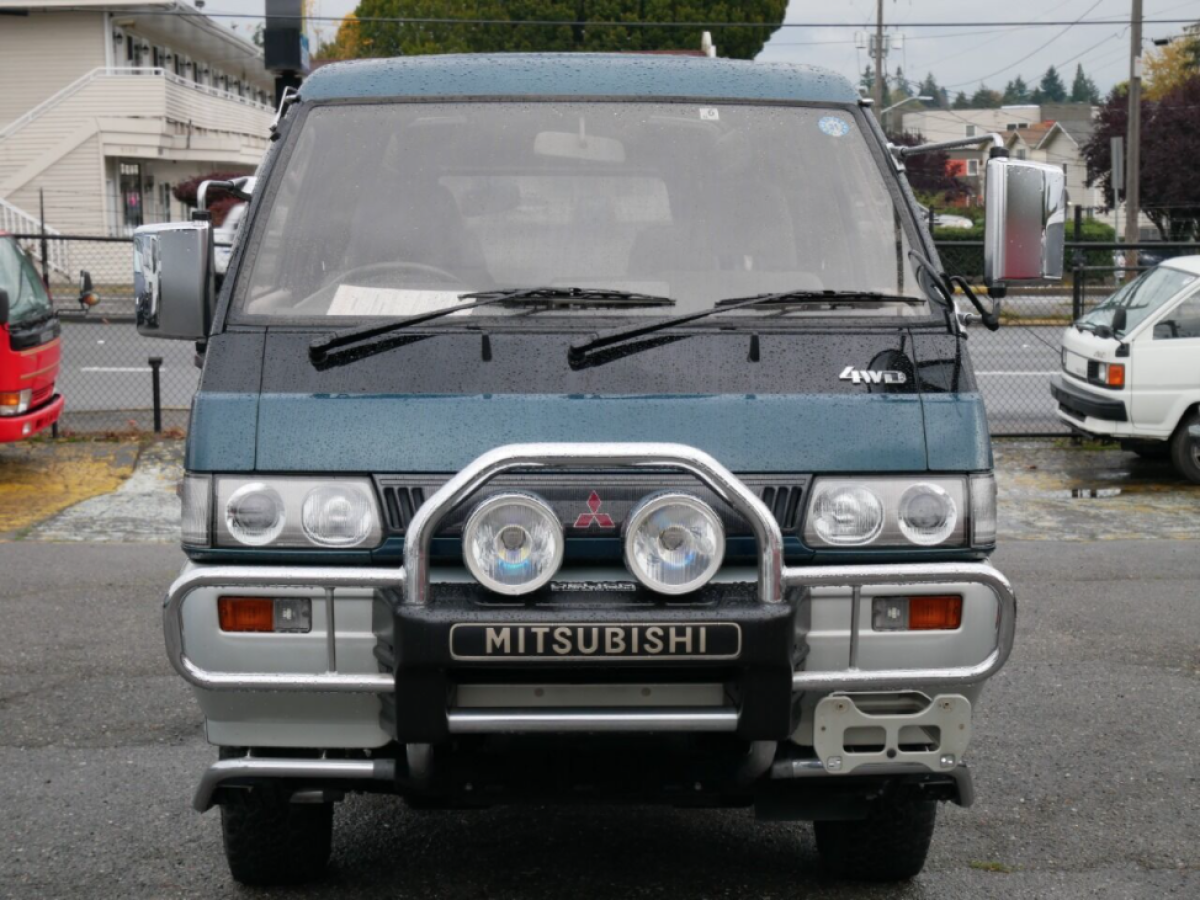 1993 Mitsubishi Delica - photo 8